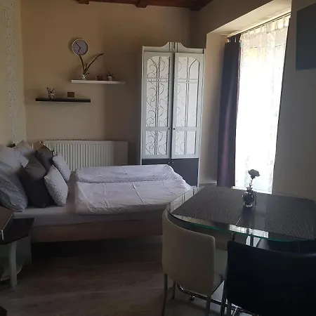 Πανσιόν 264 Lepes Vendeghaz Sárvár